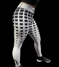 Load image into Gallery viewer, Troy Luxor Women&#39;s High-Waist Leggings Flex Design