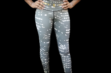 Load image into Gallery viewer, Troy Luxor Women&#39;s City Green High Waisted Leggings